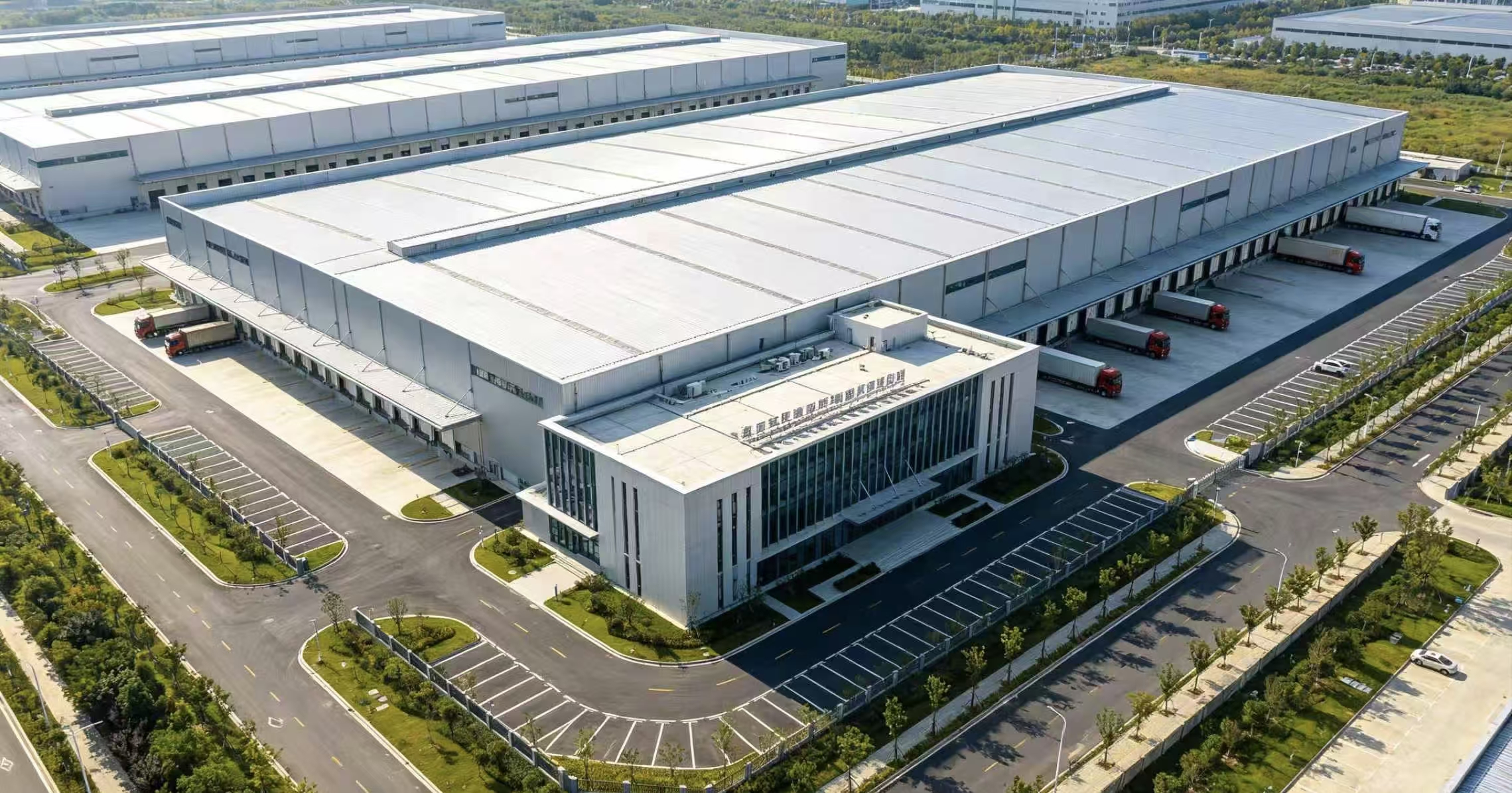 88m &times; 37m &times; 9.5m prefabricated steel structure warehouse with office facilities